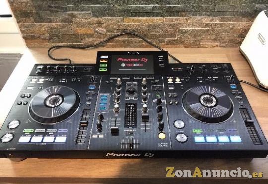 Pioneer DDJ SX2 - €430 / Pioneer XDJ RX - €650